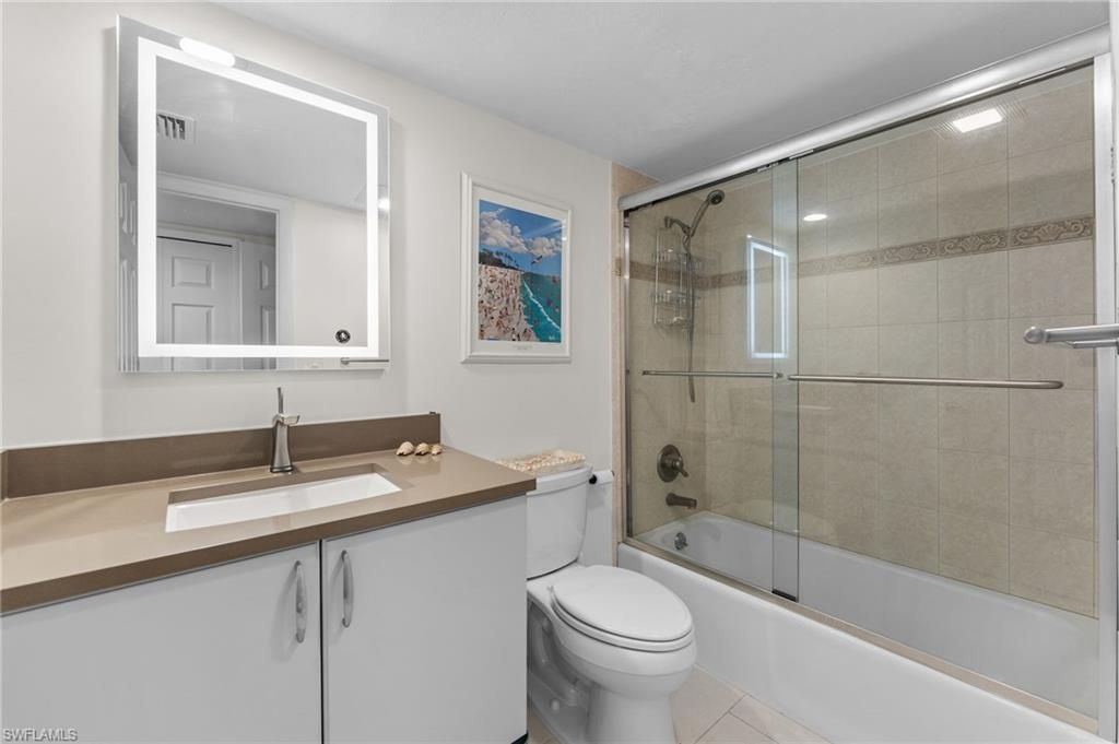 10482 Gulf Shore Dr , Unit 221, Naples, FL 34108 Photo