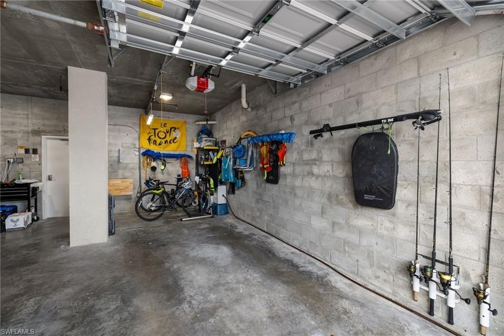 10482 Gulf Shore Dr , Unit 221, Naples, FL 34108 Photo