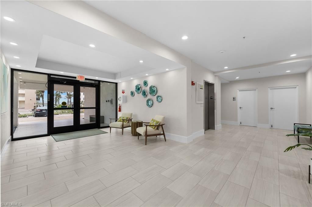 10482 Gulf Shore Dr , Unit 221, Naples, FL 34108 Photo