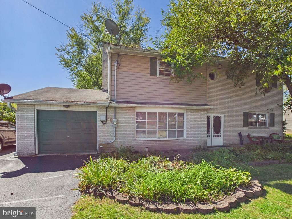 3670 S SALEM CHURCH ROAD , DOVER, PA 17315