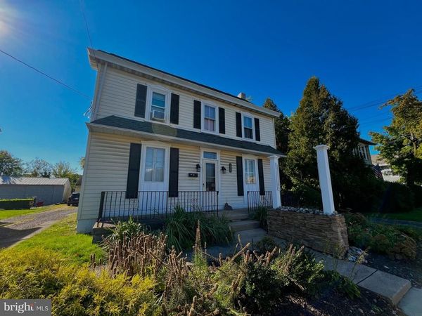 66 N MARKET ST #1, HATFIELD, PA 19440