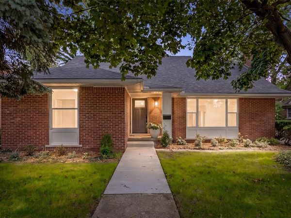 19984 Fairway Drive , Grosse Pointe Woods, Mi 48236