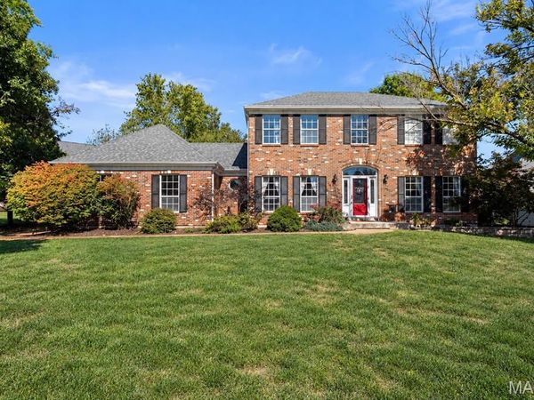 720 Arbor Haven Drive, Ballwin, MO 63021