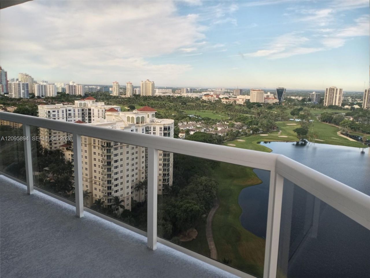 20185 E Country Club Dr , Unit 2406, Aventura, FL 33180 Photo
