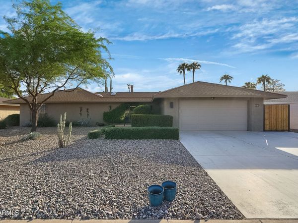 9519 W COUNTRY CLUB Drive, Sun City, AZ 85373