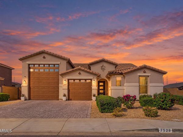 7528 W ODEUM Lane, Phoenix, AZ 85043