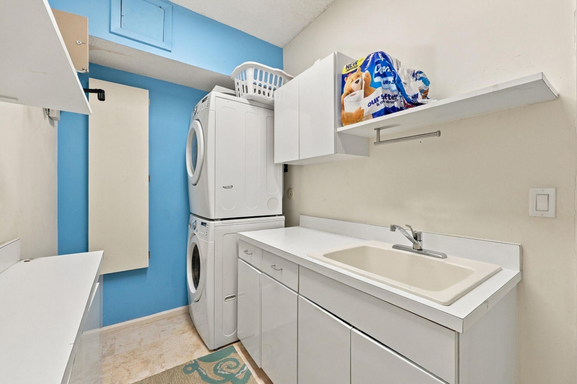 17556 Charnwood Drive, Boca Raton, FL 33498 Photo