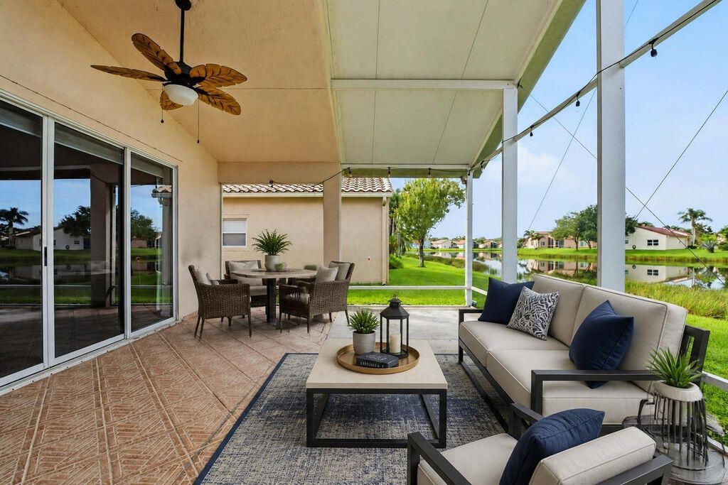 392 NW Breezy Point Loop, Port Saint Lucie, FL 34986 Photo