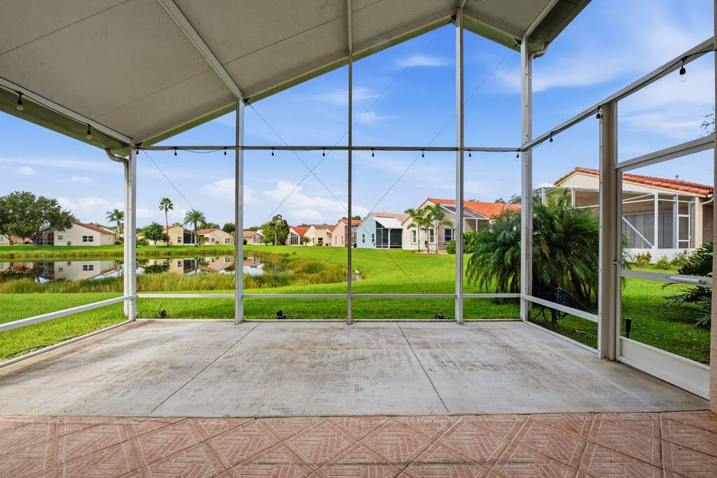 392 NW Breezy Point Loop, Port Saint Lucie, FL 34986 Photo