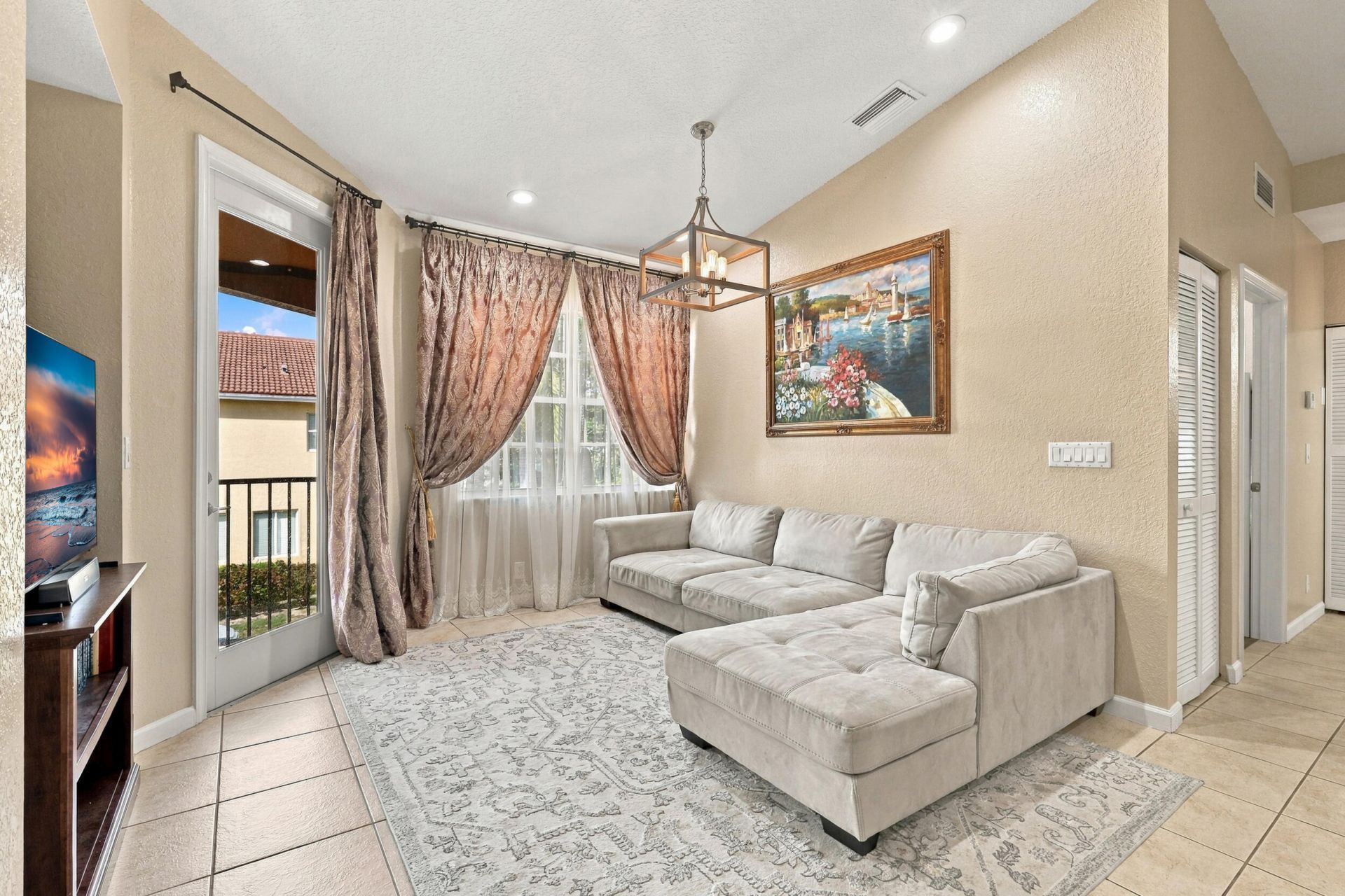 3266 Mirella Drive, Unit 3266, Riviera Beach, FL 33404 Photo