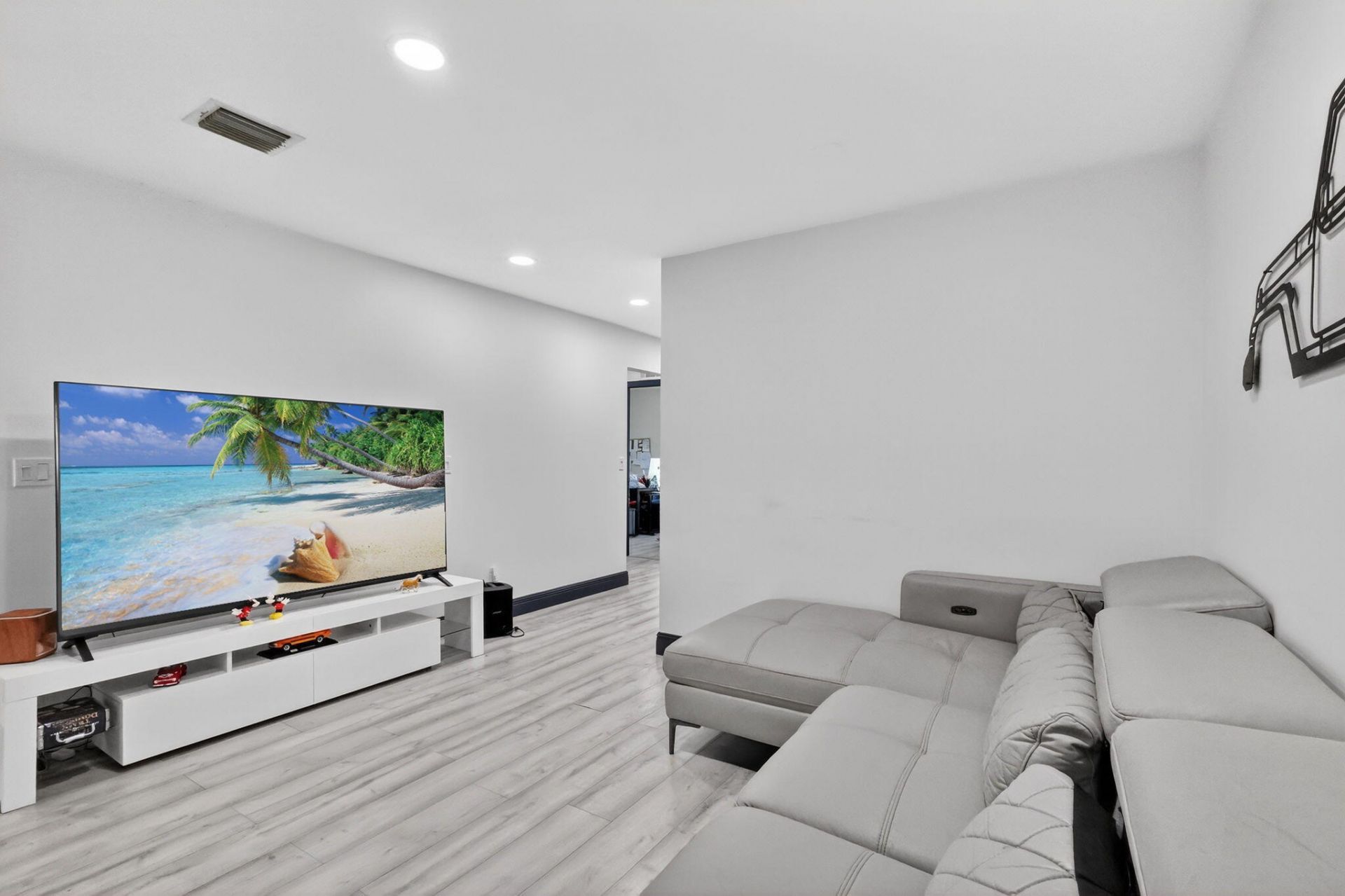 1691 W 26th Court, Riviera Beach, FL 33404 Photo