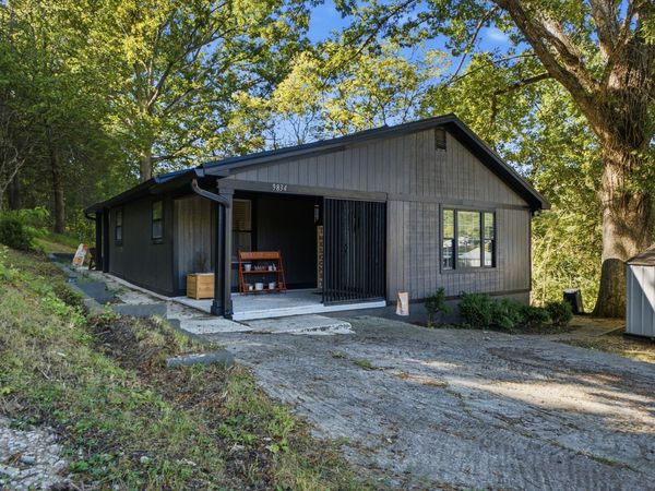 9834 W Ridge Trail Road, Soddy Daisy, TN 37379