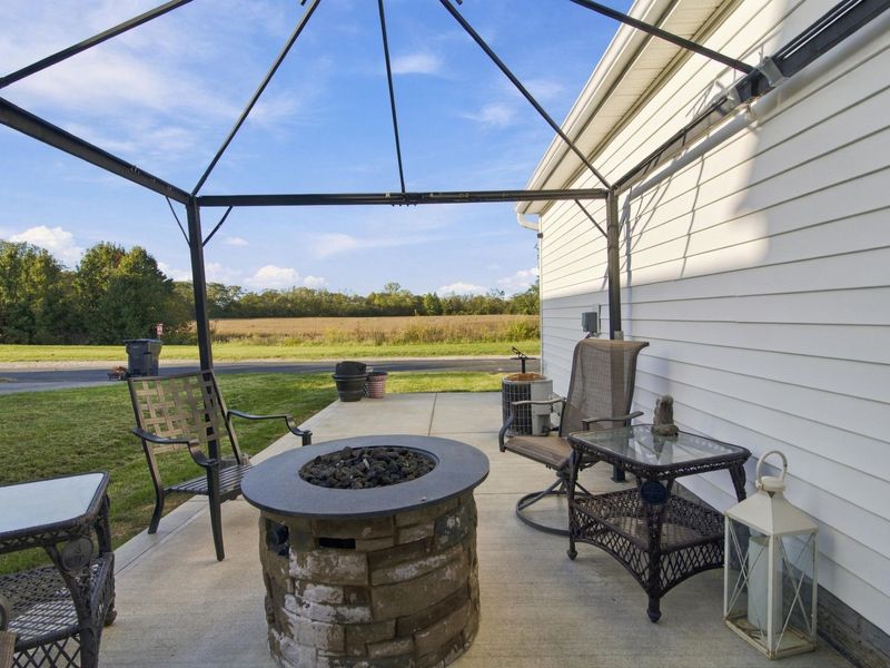5404 Delaware Street, Orient, OH 43146 Photo 7