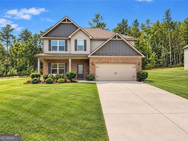 2009 River Falls Drive, Locust Grove, GA 30223