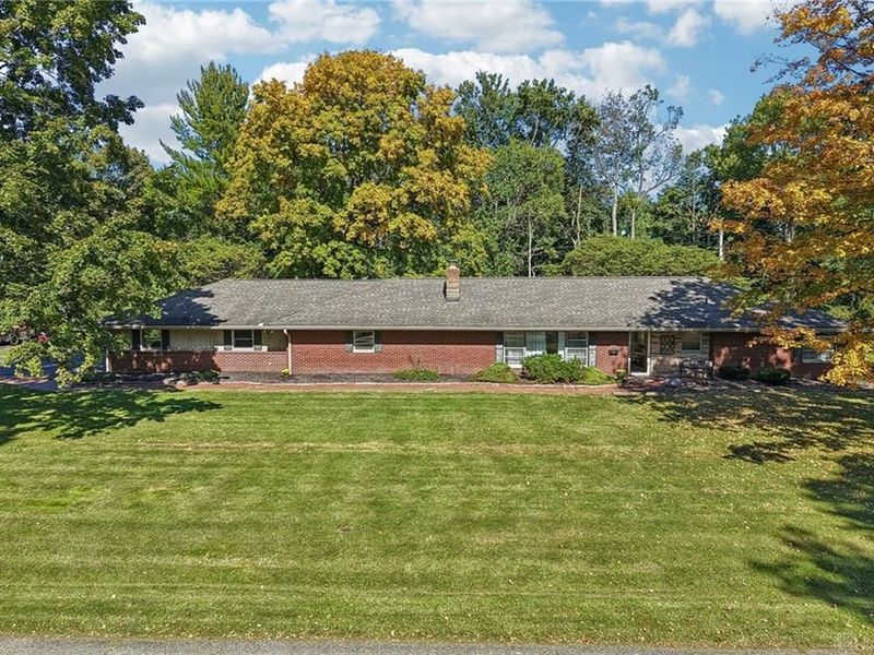 4260 Wood Acre Drive, Bellbrook, OH 45305 Photo 1
