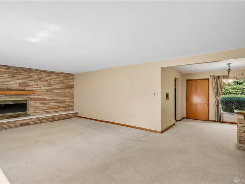 4260 Wood Acre Drive, Bellbrook, OH 45305 Photo 18