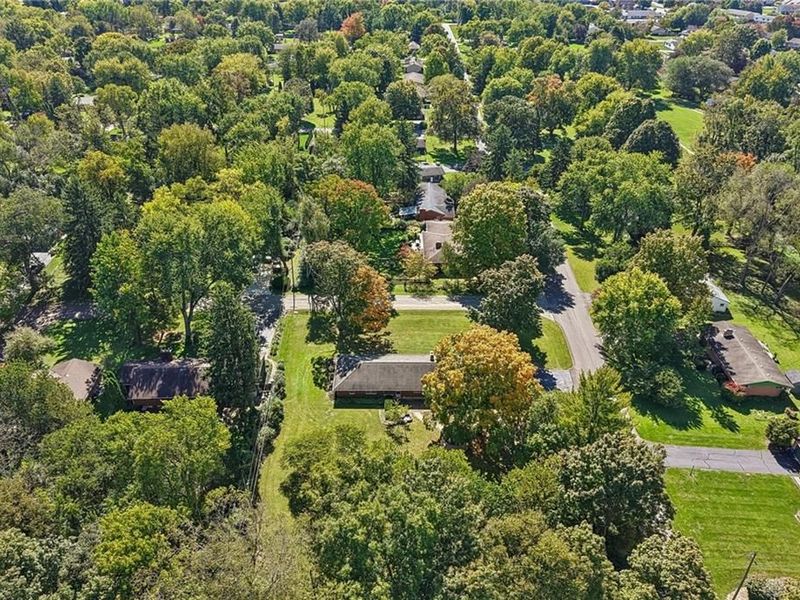 4260 Wood Acre Drive, Bellbrook, OH 45305 Photo 5