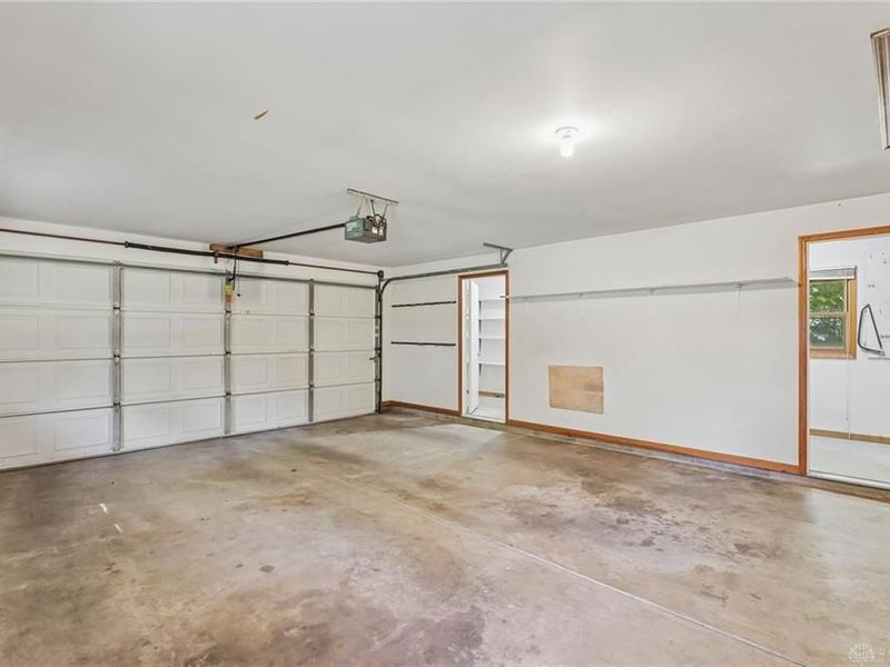 4260 Wood Acre Drive, Bellbrook, OH 45305 Photo 54