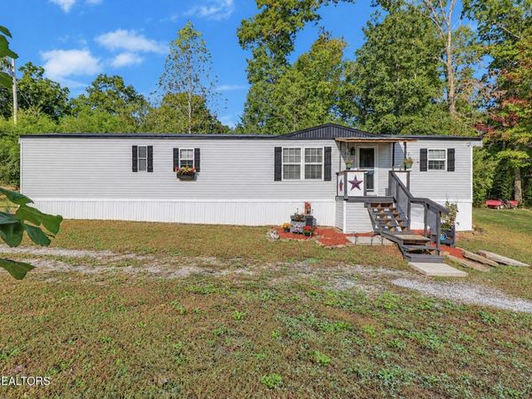 420 Oneida Lane , Crawford, TN 38554