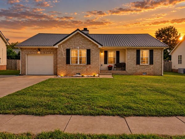 3205 Veranda Cir, Clarksville, TN 37042