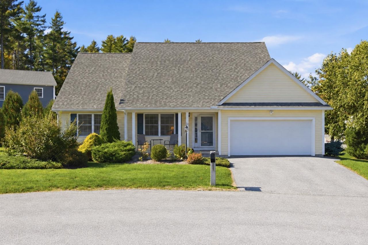 22 Marions Way, Bow, NH 03304 Main Photo