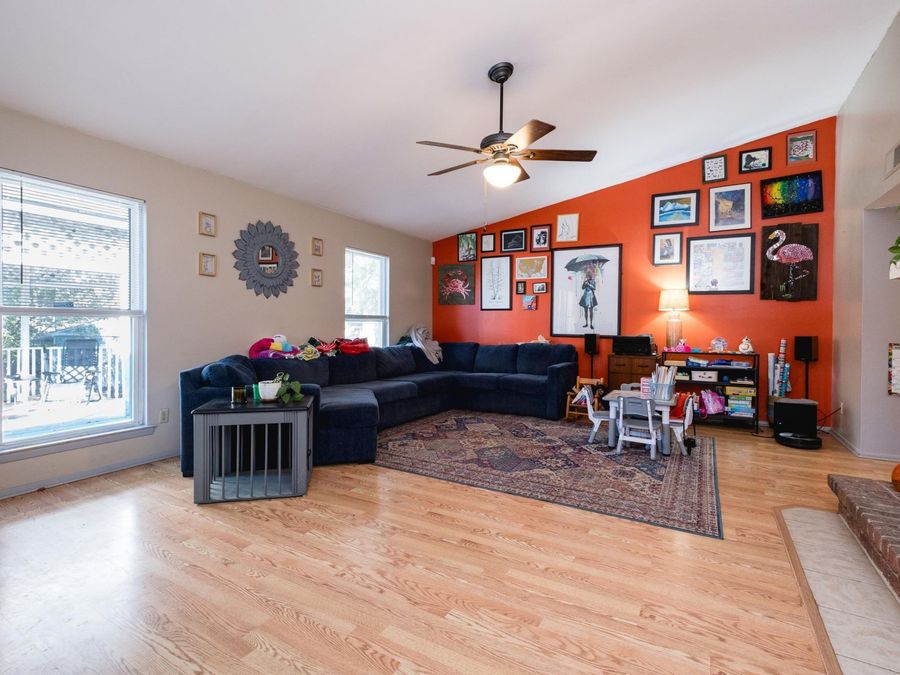 Property Image 6
