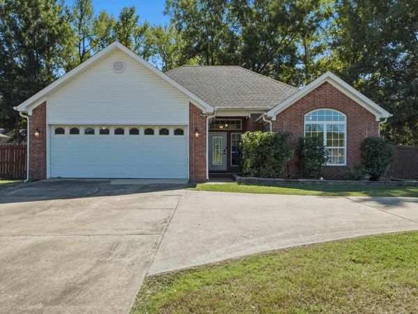 27 Magness Creek Drive , Cabot, AR 72023