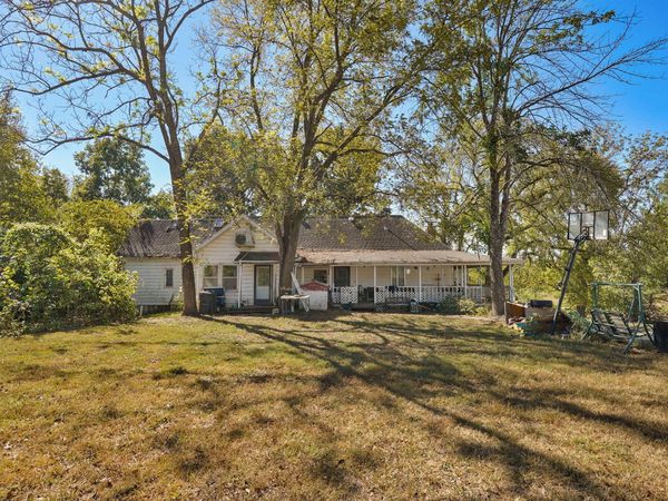 1333 E 559th Road , Morrisville, MO 65710