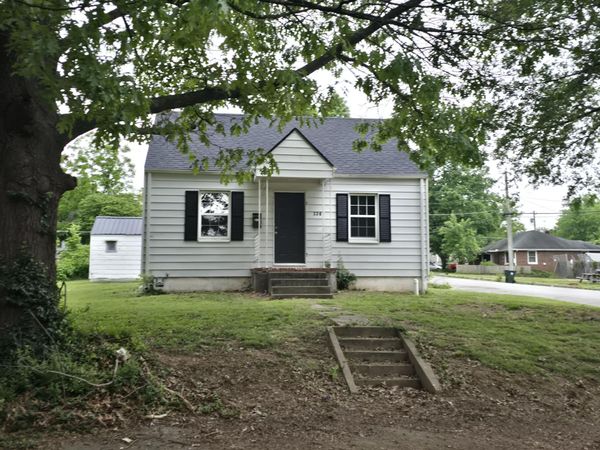 336 W Dallas Street , Mt Vernon, MO 65712