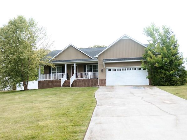 558 Village Road, Cookeville, TN 38506