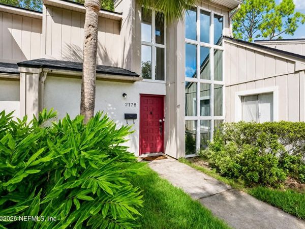 7178 CYPRESS COVE Road, Unit 25, Jacksonville, FL 32244