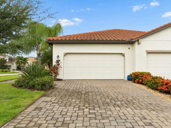 2324 SPRINGHAVEN LANE , LAKEWOOD RANCH, FL 34211