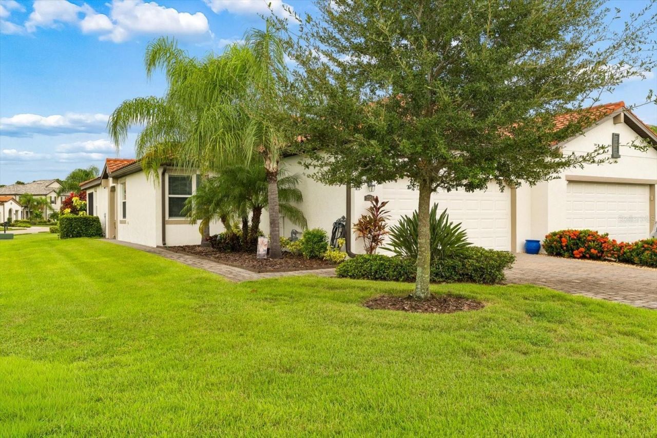 2324 Springhaven Lane, Lakewood Ranch, FL 34211 Photo
