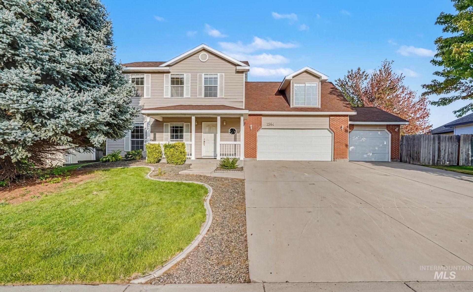 2564 N Monaco, Meridian, ID 83646 Main Photo