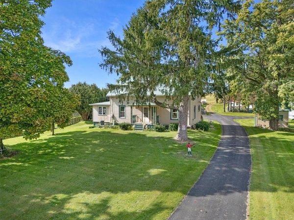 1247 Erie Street Road, Macedon, NY 14502