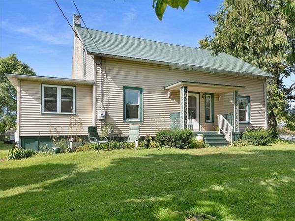 1247 Erie Street Road , Macedon, NY 14502