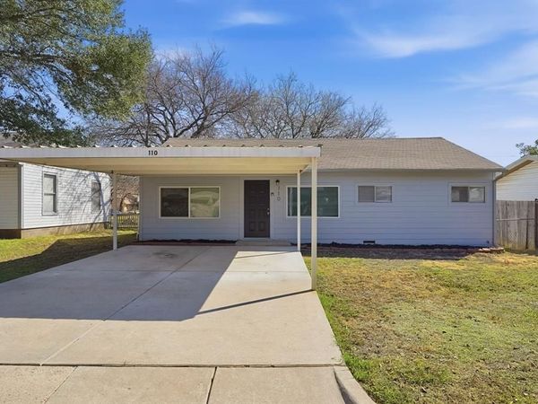 110 N Redford Lane, White Settlement, TX 76108