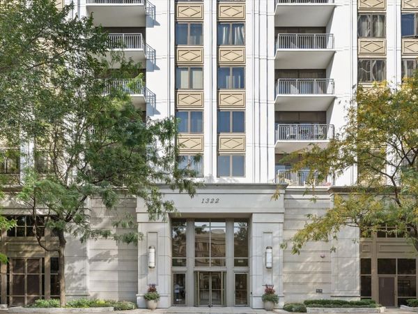 1322 S Prairie Avenue , Unit 1706, Chicago, IL 60605