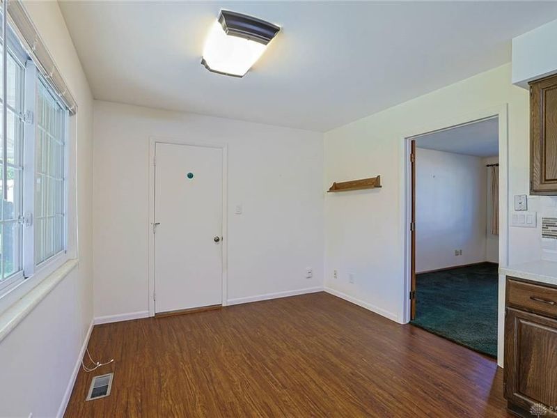 467 Redbud Lane, Xenia, OH 45385 Photo 8