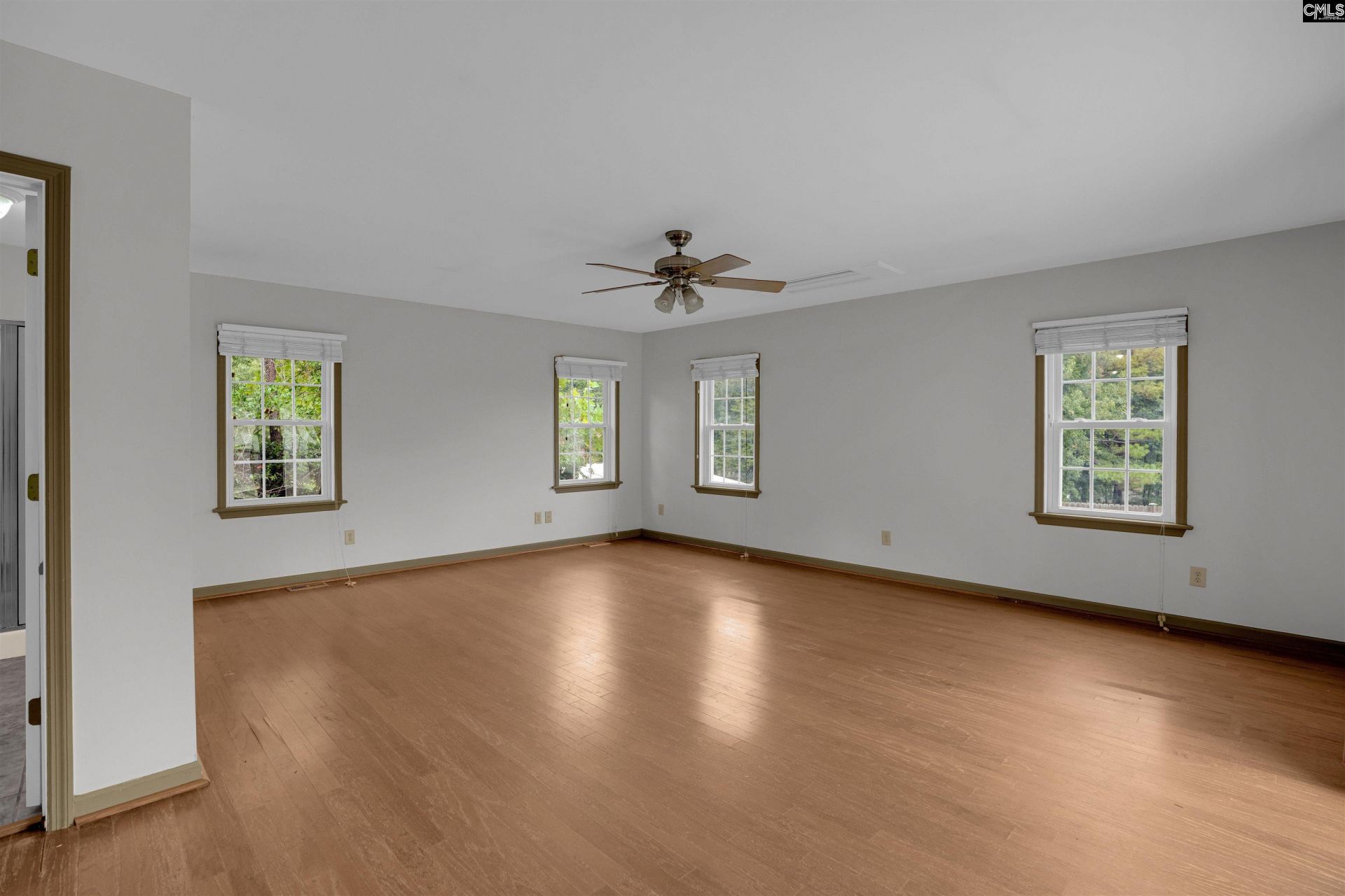 245 Braewick Road Photo 15