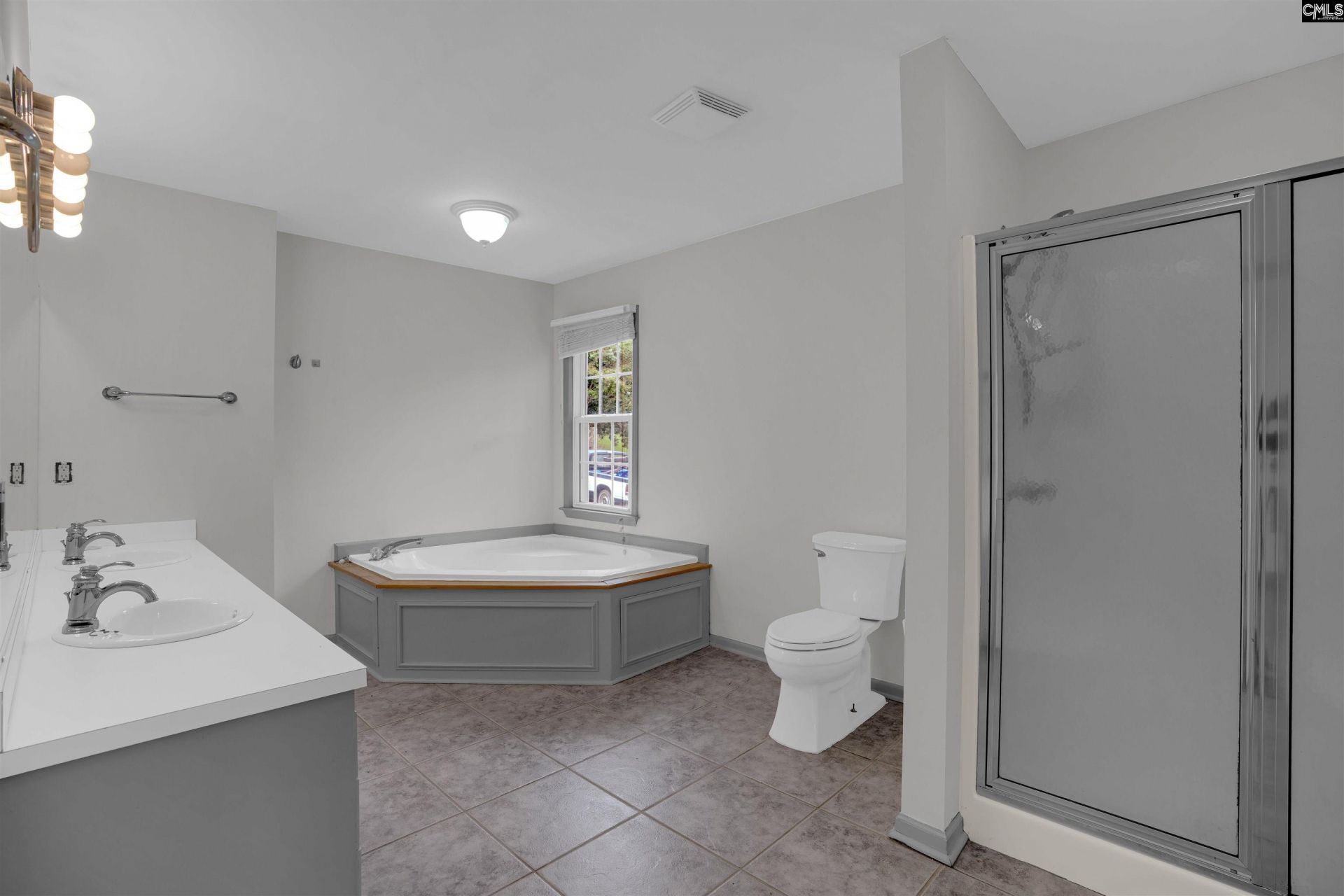 245 Braewick Road Photo 18