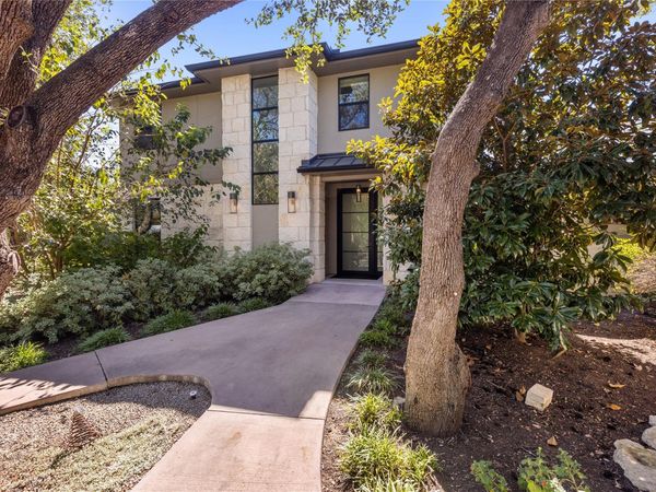 5615 McCarty LN, Austin, TX 78749