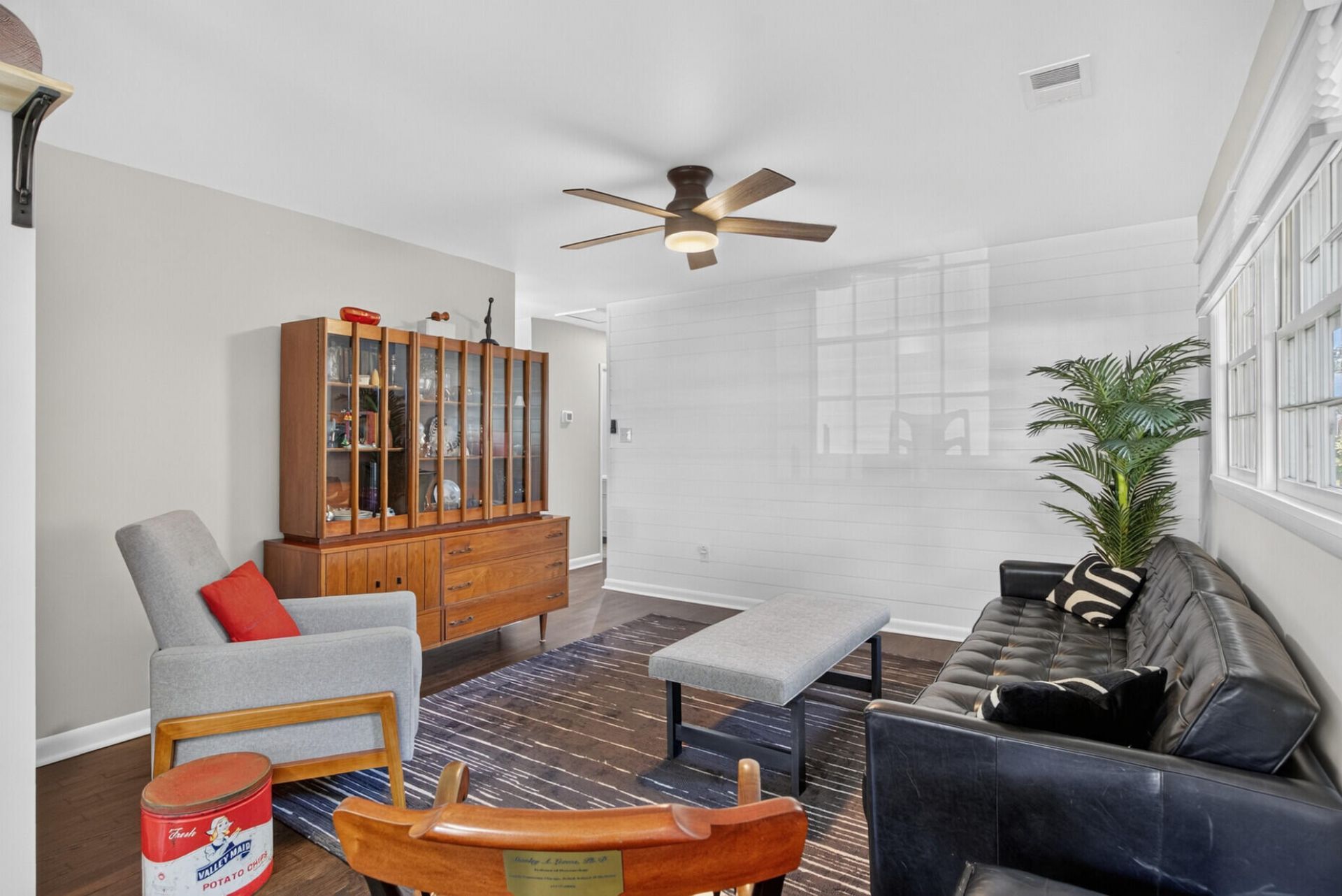 3333 Stonehaven Photo 12