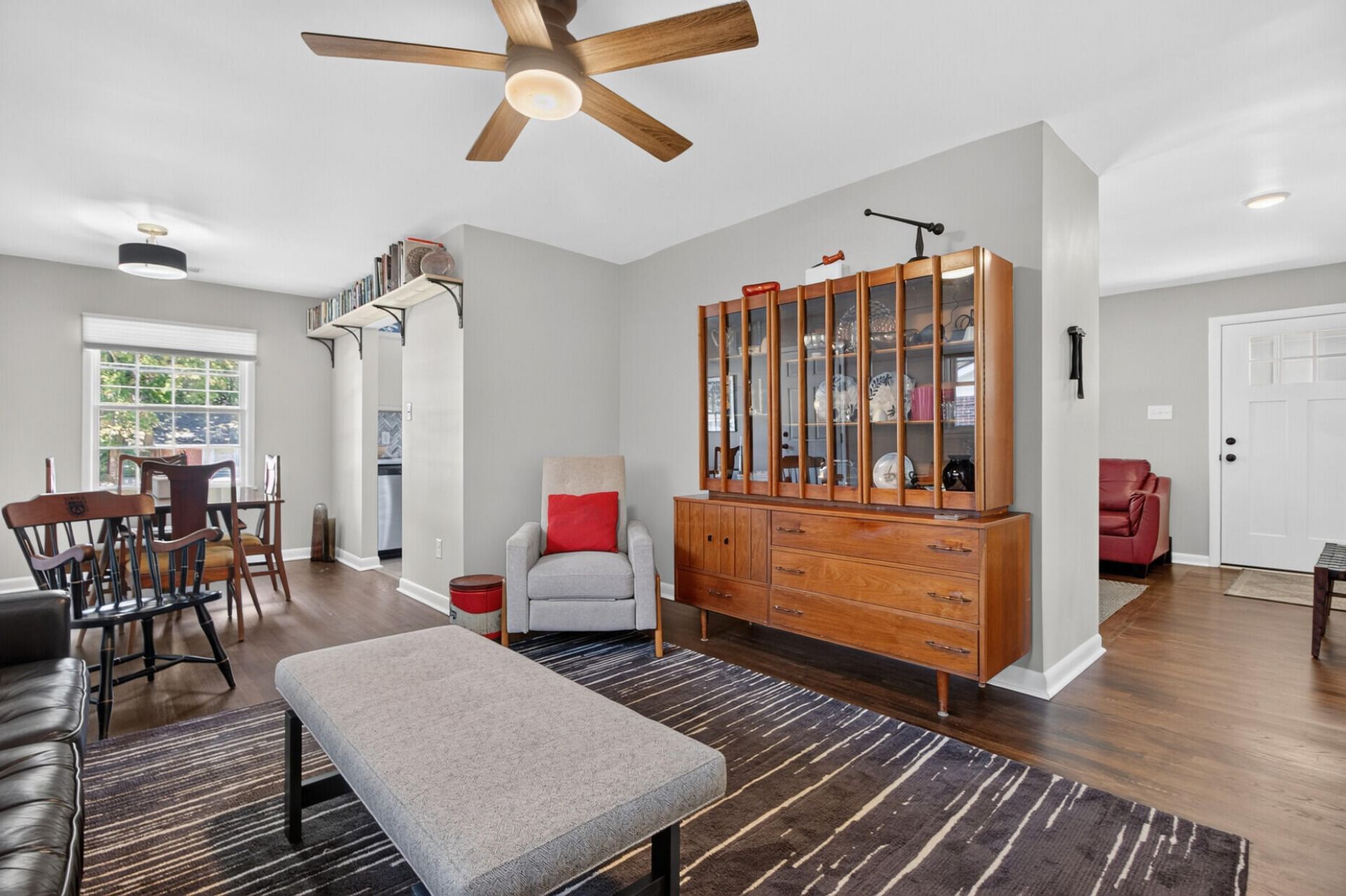 3333 Stonehaven Photo 13