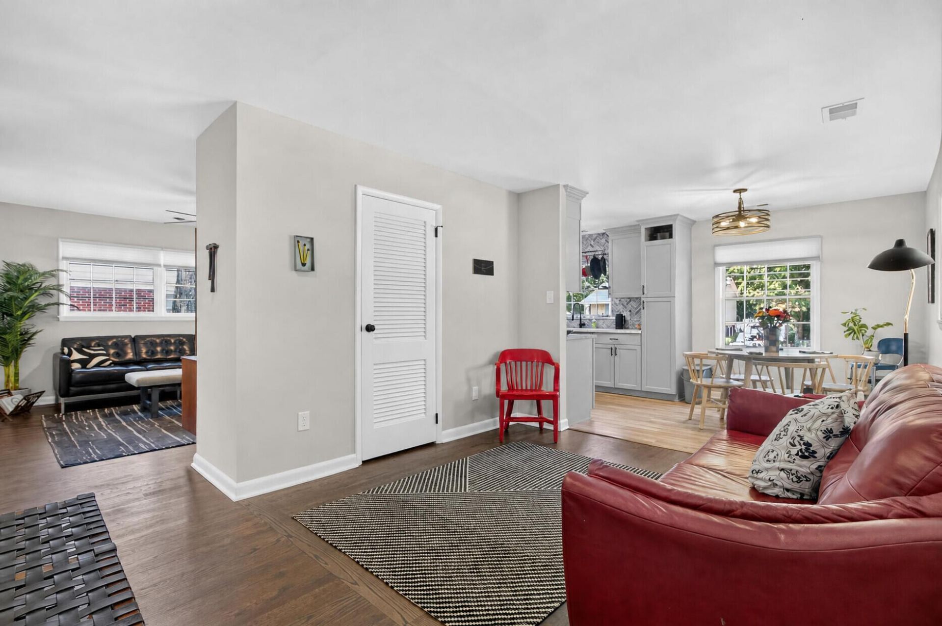3333 Stonehaven Photo 15