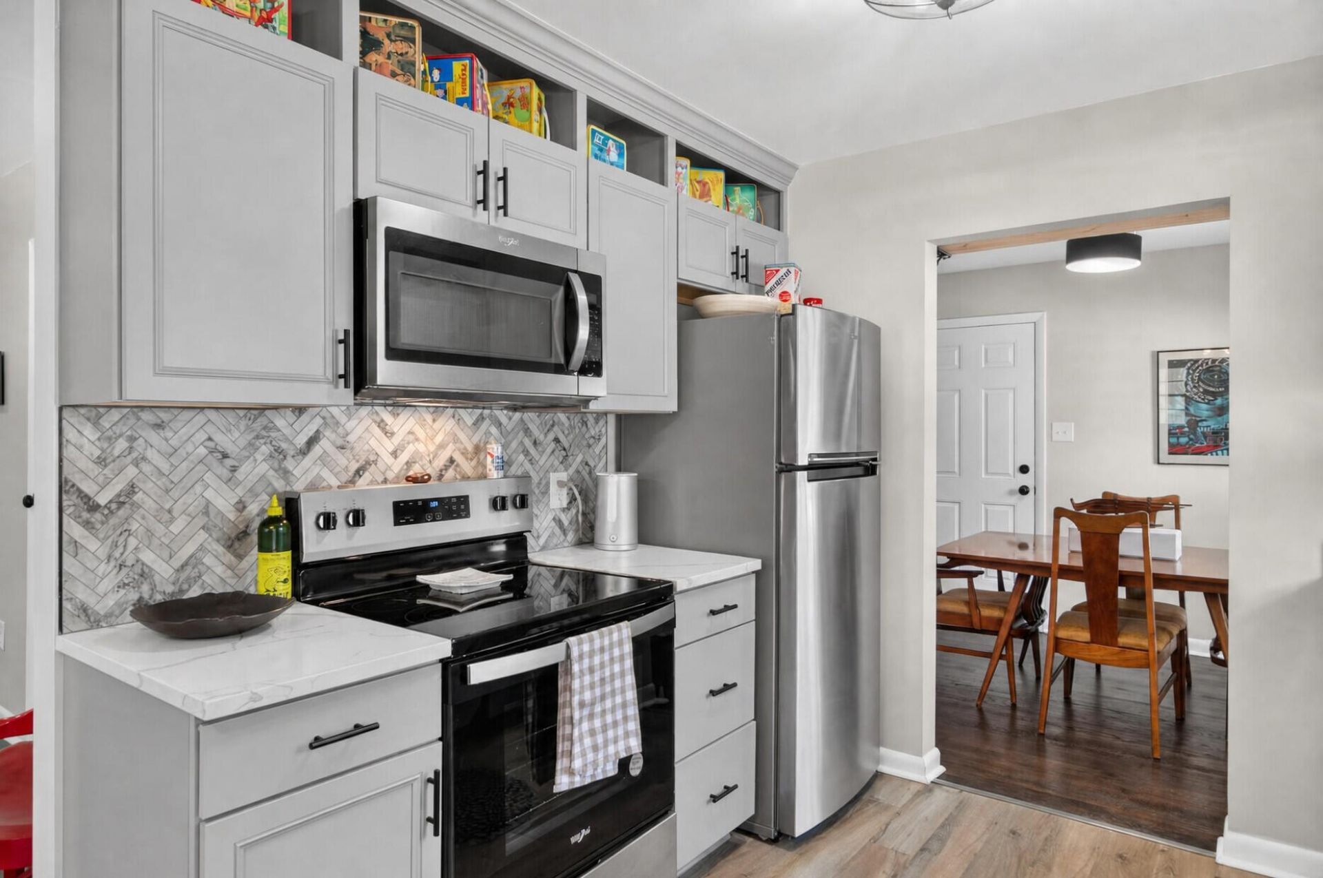 3333 Stonehaven Photo 9