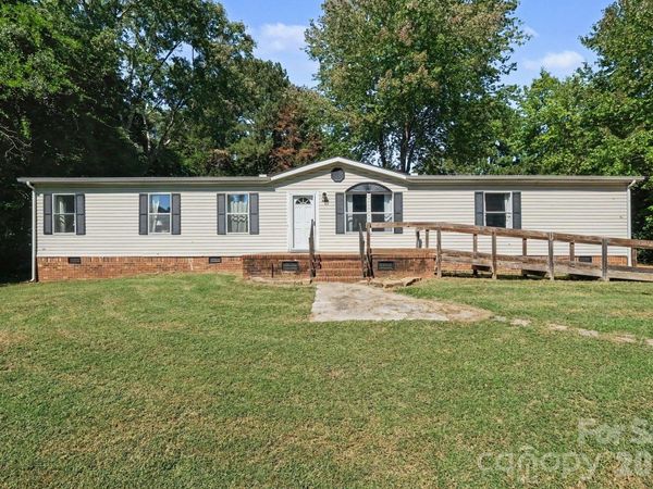 4833 Maralane Trail, Unit 8, Denver, NC 28037
