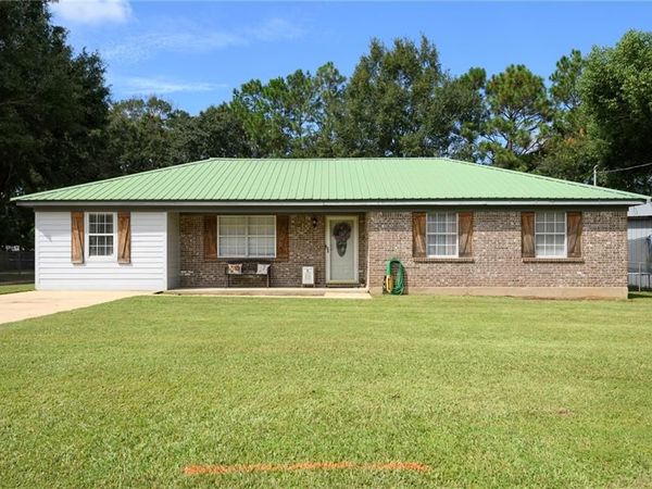 12420 Wynn Drive N, Grand Bay, AL 36541
