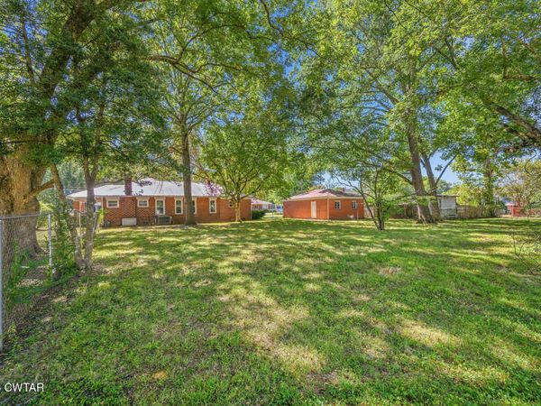 117 Carroll Street N, Bruceton, TN 38317