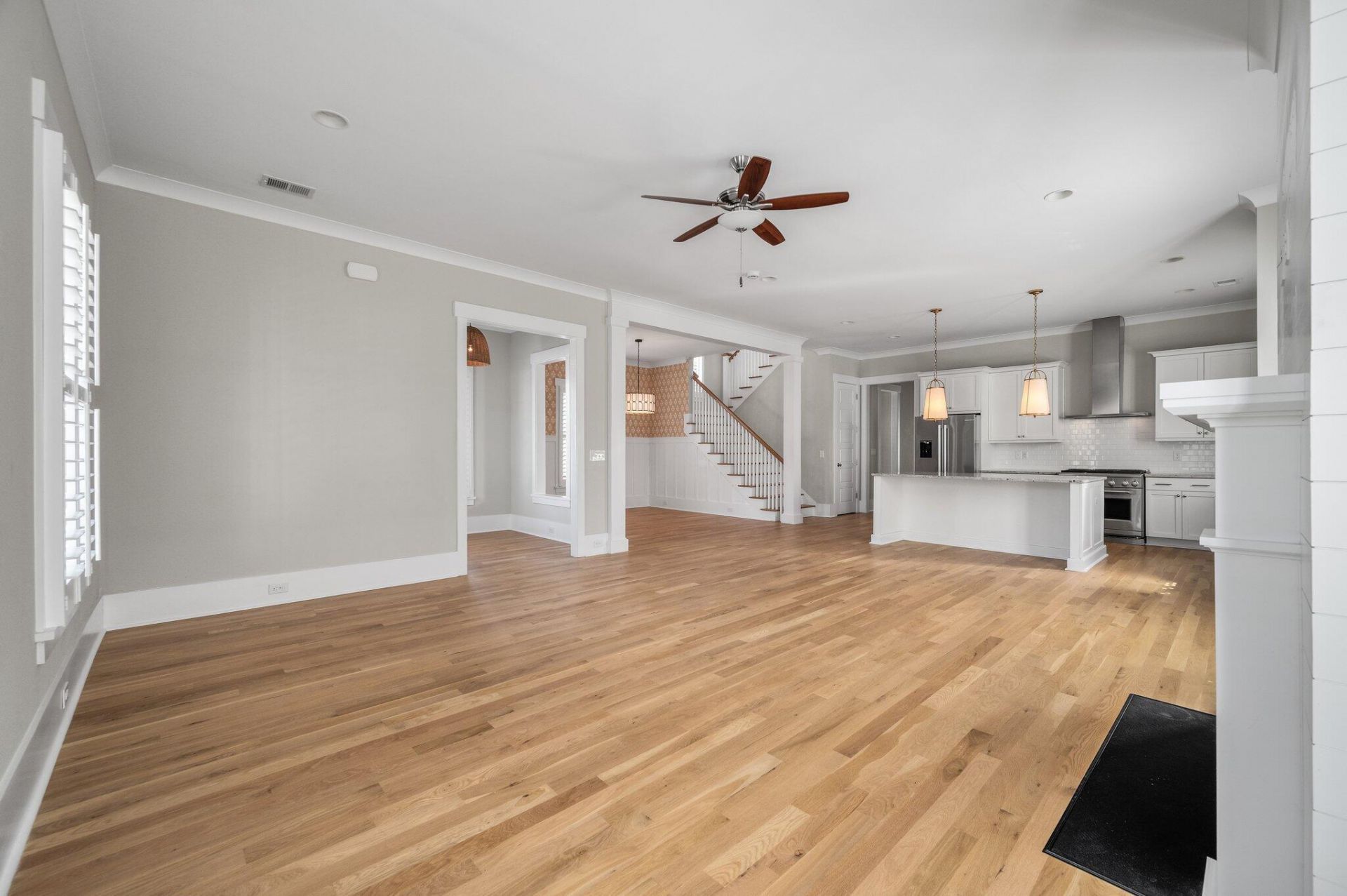 3894 Fifle Street Photo 15
